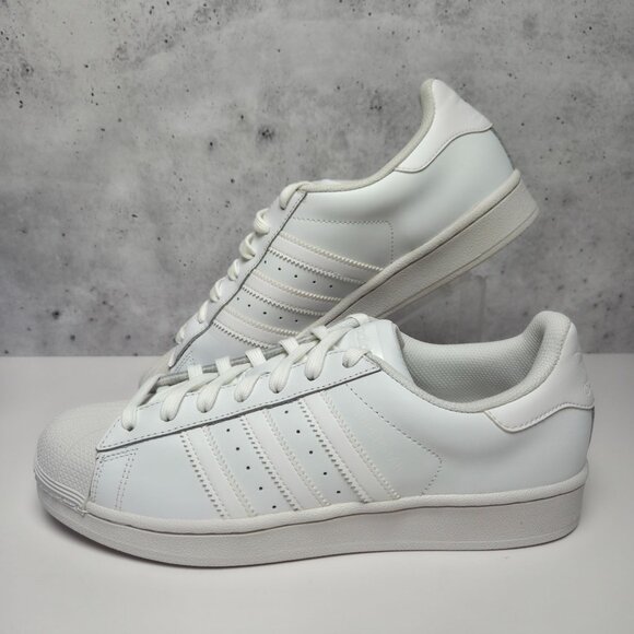 Adidas Originals Superstar Sneakers White Mens 9 B27136 New Display Yellowing - Picture 2 of 12